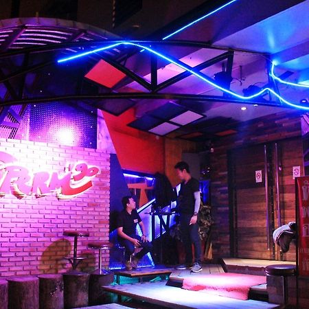โรงแรมเรือนทิพย์ เชียงราย Ruean Tip Hotel מראה חיצוני תמונה