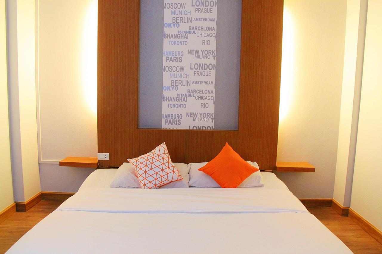 โรงแรมเรือนทิพย์ เชียงราย Ruean Tip Hotel מראה חיצוני תמונה