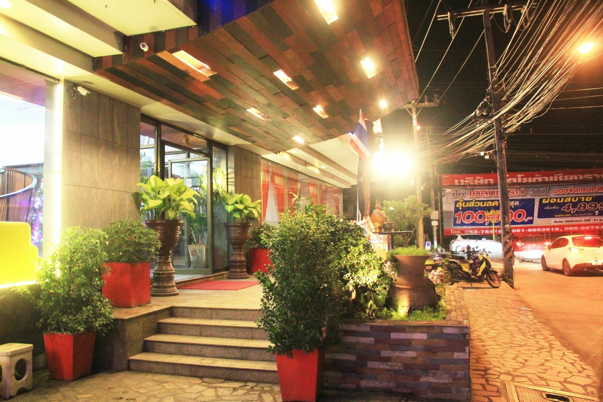โรงแรมเรือนทิพย์ เชียงราย Ruean Tip Hotel מראה חיצוני תמונה