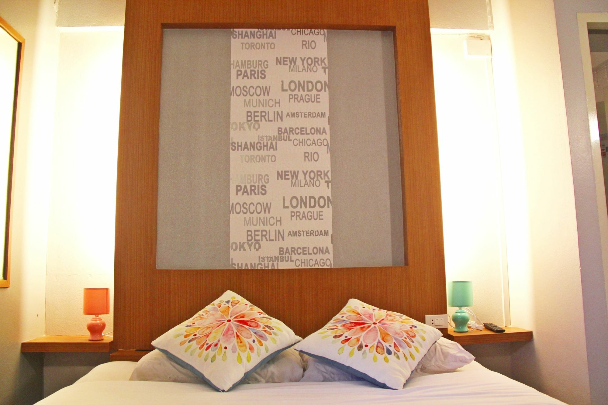 โรงแรมเรือนทิพย์ เชียงราย Ruean Tip Hotel מראה חיצוני תמונה